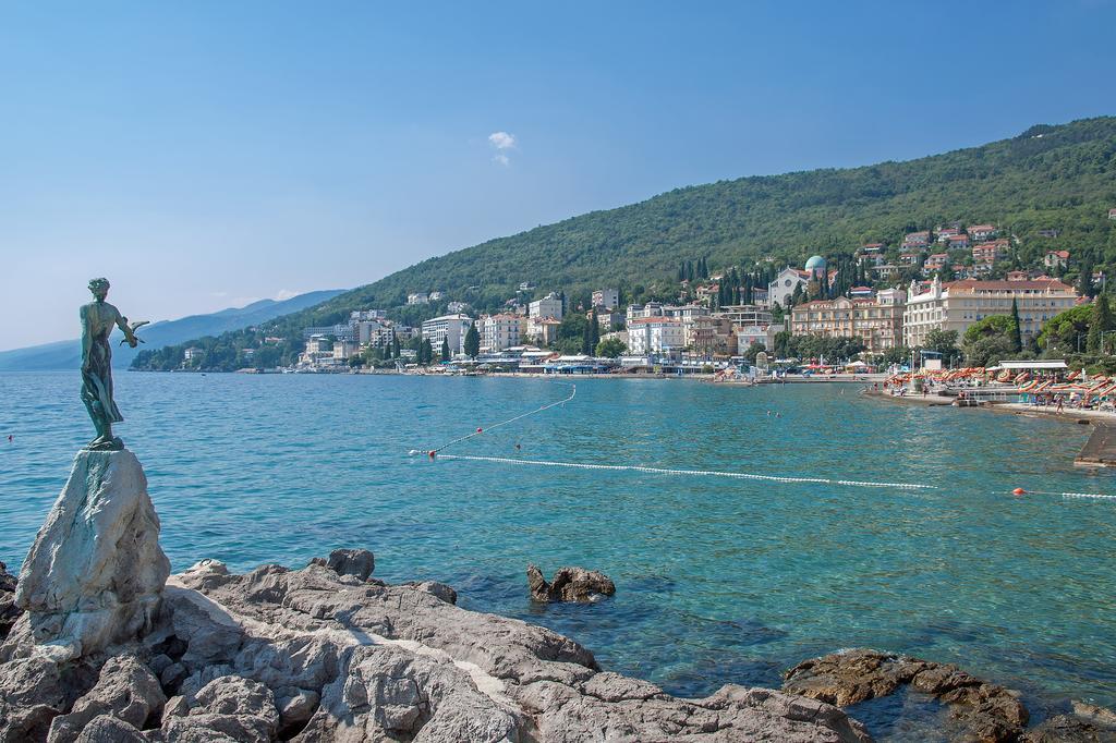 A.B.Kvarner Apartment Rijeka Bagian luar foto